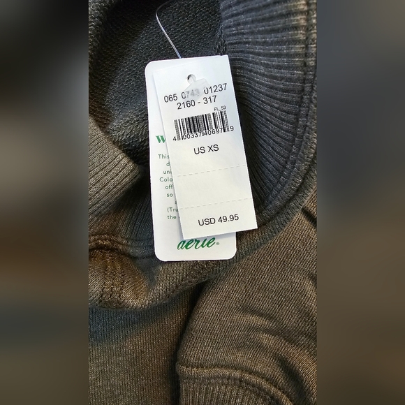 Aerie olive green lounge set - Picture 7 of 9